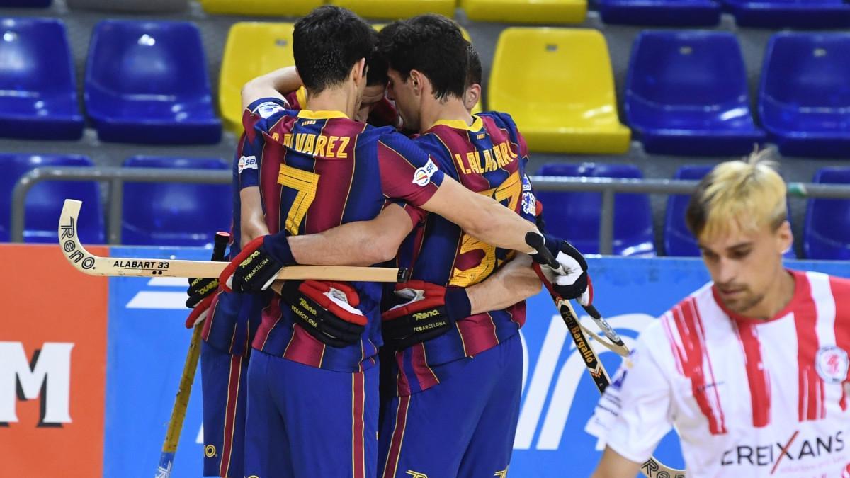 El Barça celebra uno de los goles del partido