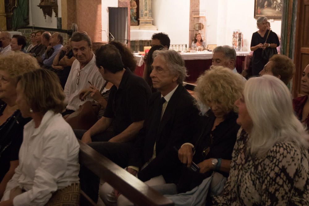 Funeral de Mariano Llobet en la Iglesia de Santo Domingo.