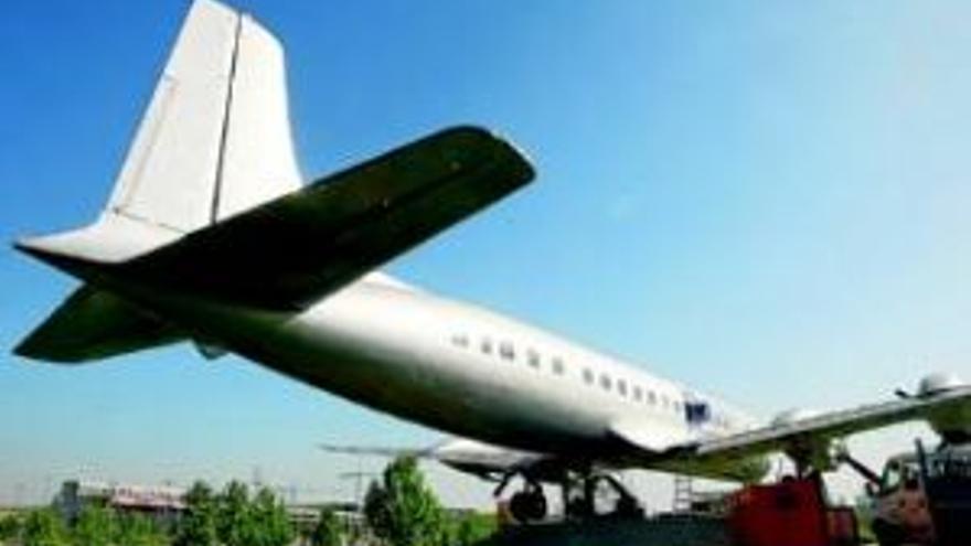 Los gastos del DC-7 superan ya los 300.000 euros