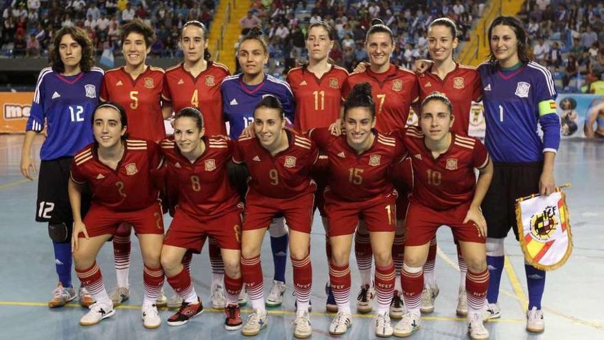 Imagen de la selección nacional femenina en un partido reciente.