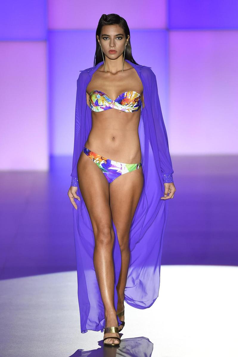 MBFWM 2015: Montse Bassons Primavera/Verano 2016, bikini estampado