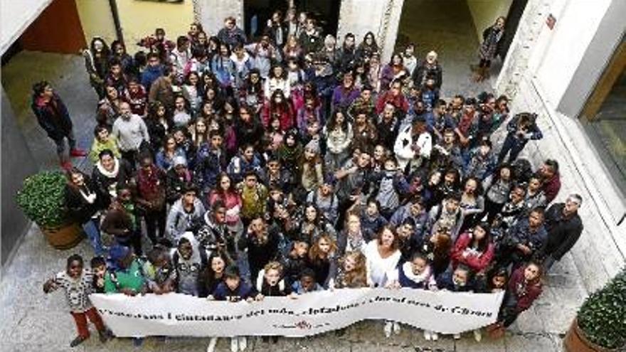 Recepció als alumnes de les aules d&#039;acollida de Secundària