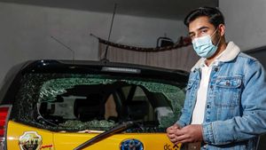 El taxista agredit a l’Hospitalet: «Només li vaig demanar que es posés la mascareta i deixés la copa»