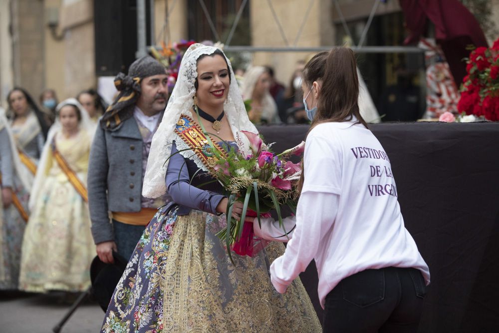 Las imágenes de la ofrenda en Sagunt.