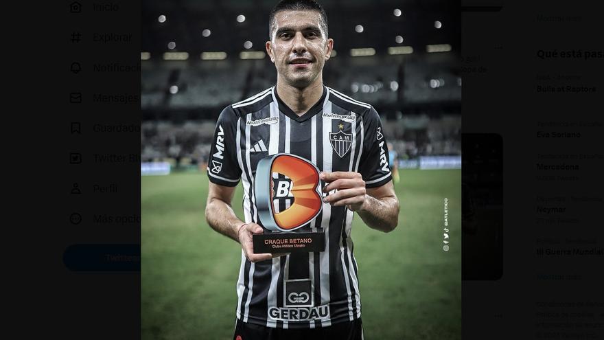 Battaglia logro el trofeo de mejor jugador del partido en su estreno con el Atlético Mineiro.