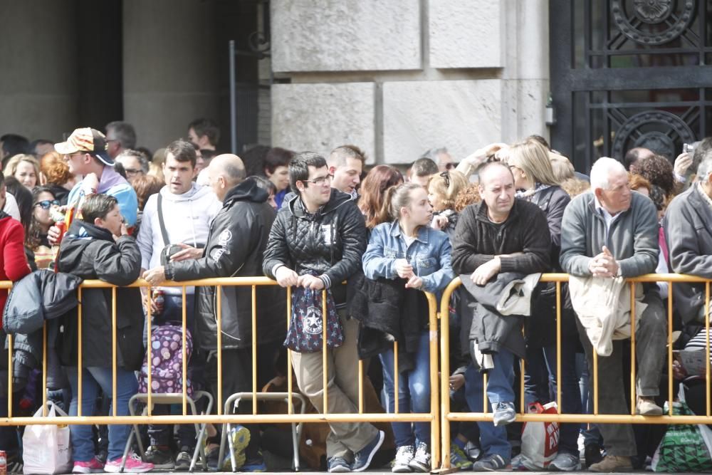 Búscate en la mascletà del 18 de marzo