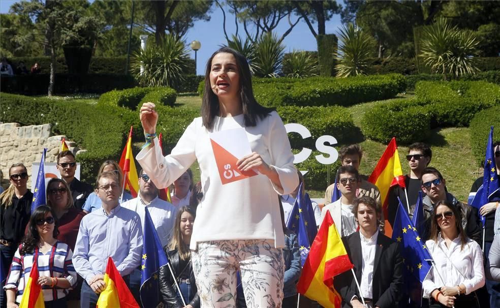 Albert Rivera de precampaña en Zaragoza