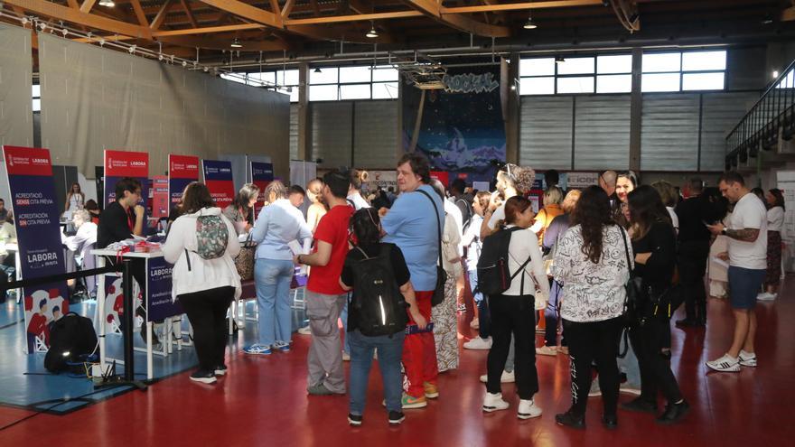 Nueva maratón de entrevistas: 500 personas optan a 100 empleos en Castellón