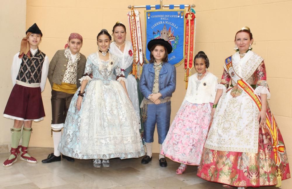 Estreno histórico de los niños falleros en el intercambio infantil