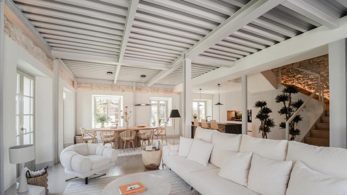 EN IMÁGENES: La transformación de un popular bar de Gijón en una casa de lujo