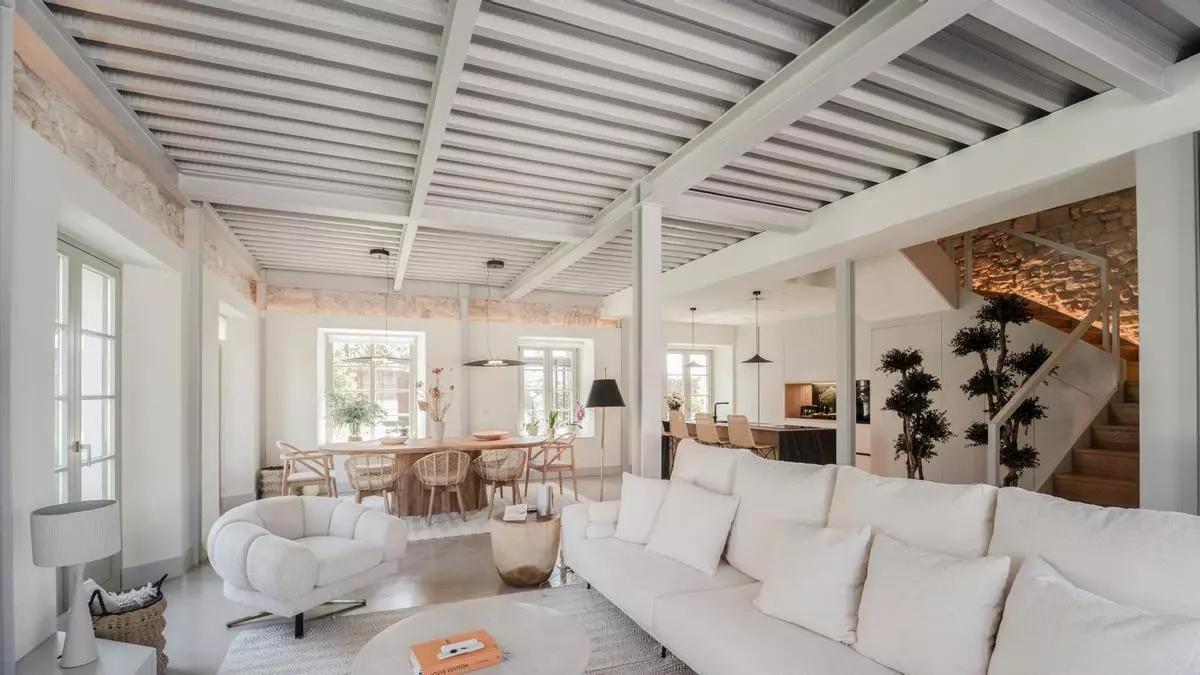 De bar mítico de Gijón a casa de lujo: así han transformado un establecimiento hostelero en una exclusiva vivienda, que ha salido a la venta por 1,4 millones de euros