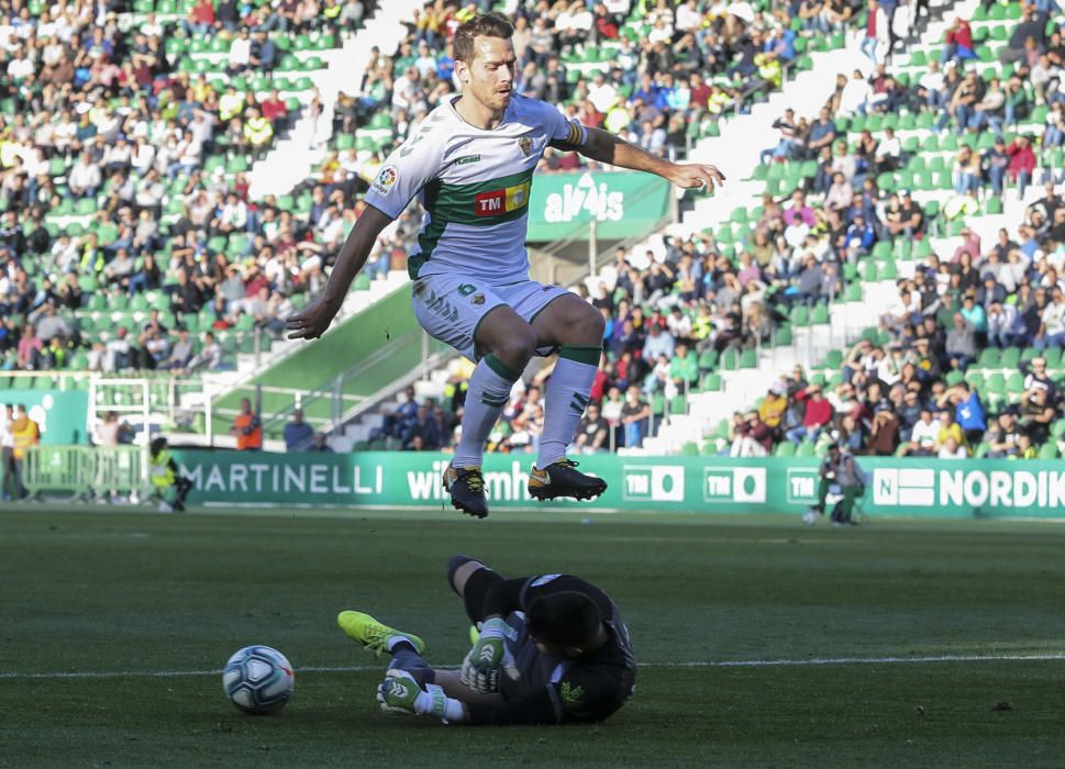 El Elche vence el Numancia y vuelve a soñar.