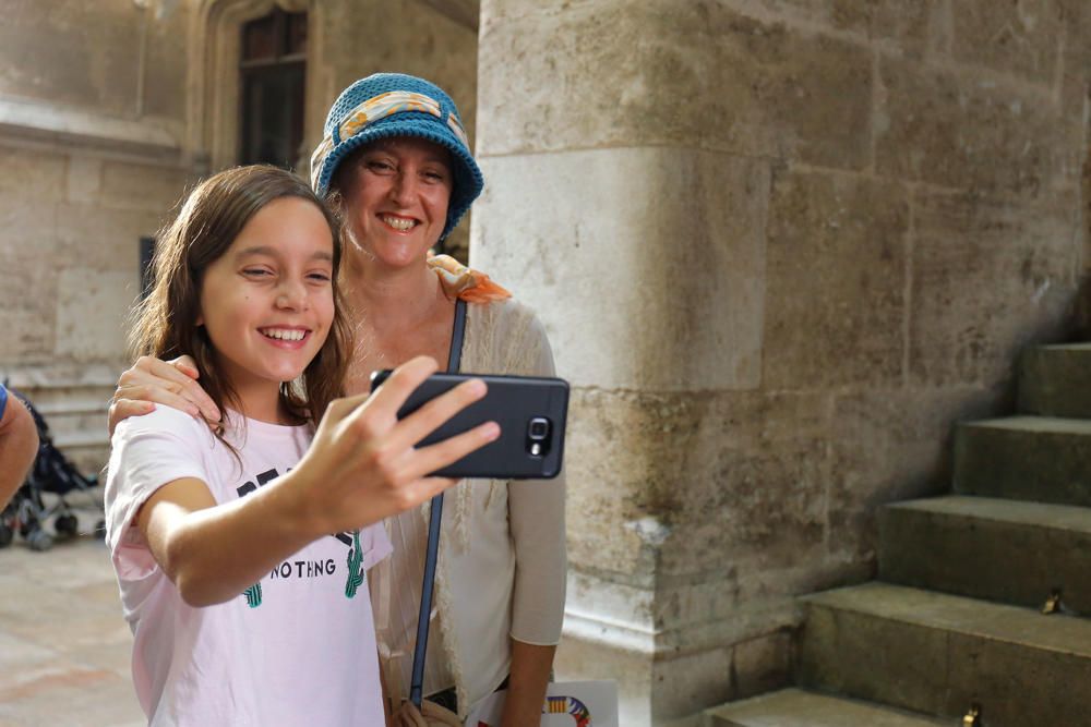 Puertas abiertas en el Palau de la Generalitat con motivo del 9 d'Octubre