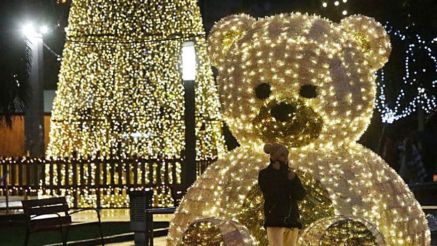 Iluminación de Navidad en Piedras Blancas. | Mara Villamuza