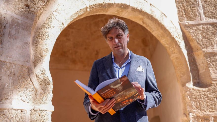 El castillo de Benissanó acoge la presentación de “El gran libro (secreto) de la paella”