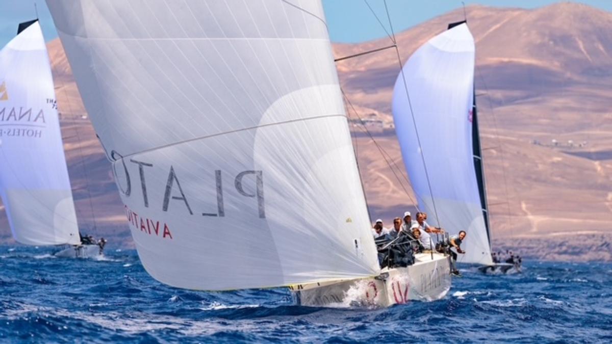 Tercer día de regata de la 52 SUPER SERIES Royal Cup, en Puerto Calero, en el sur de Lanzarote