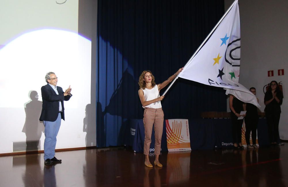 La UMA ha celebrado su tradicional Gala del Deporte, en la que ha premiado a la judoca Carmen Herrera, el capitán del UMA Antequera de fútbol-sala 'Tete', el mecenas del deporte malagueño Manolo Rincón, la jugadora del Clínicas Rincón, Paula Valdivia y el nadador Marcos Rodríguez Mesa.