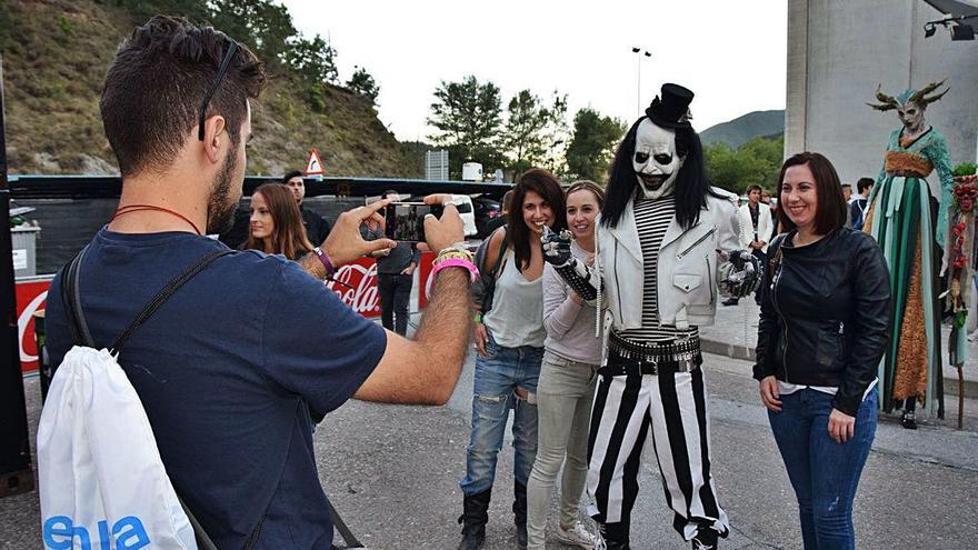 Horrorland decideix suspendre la seva obertura