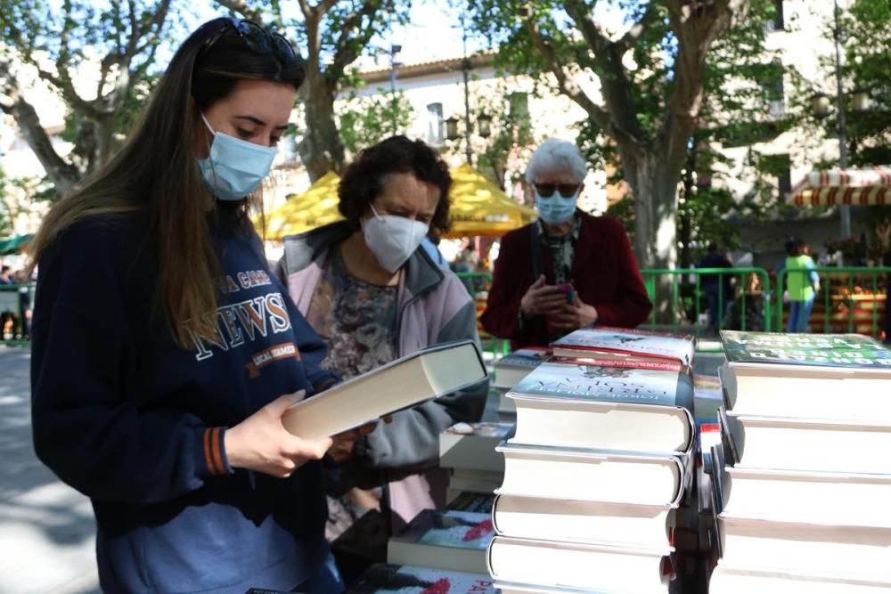 Diada de Sant Jordi, a Figueres