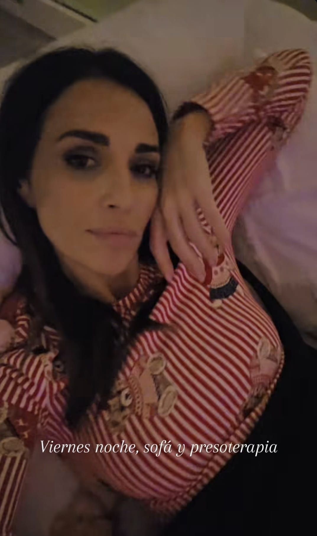 Paula Echevarría con presoterapia en casa.