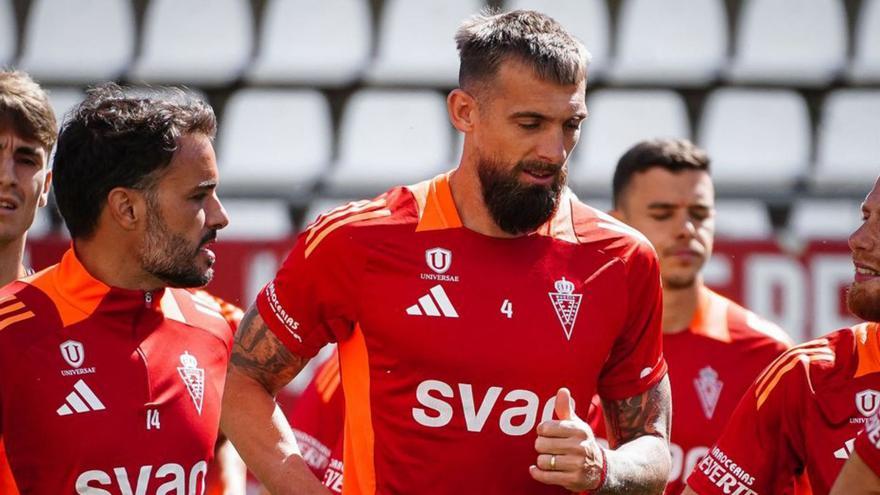 Pedro León y Saveljich, en el entrenamiento de ayer.