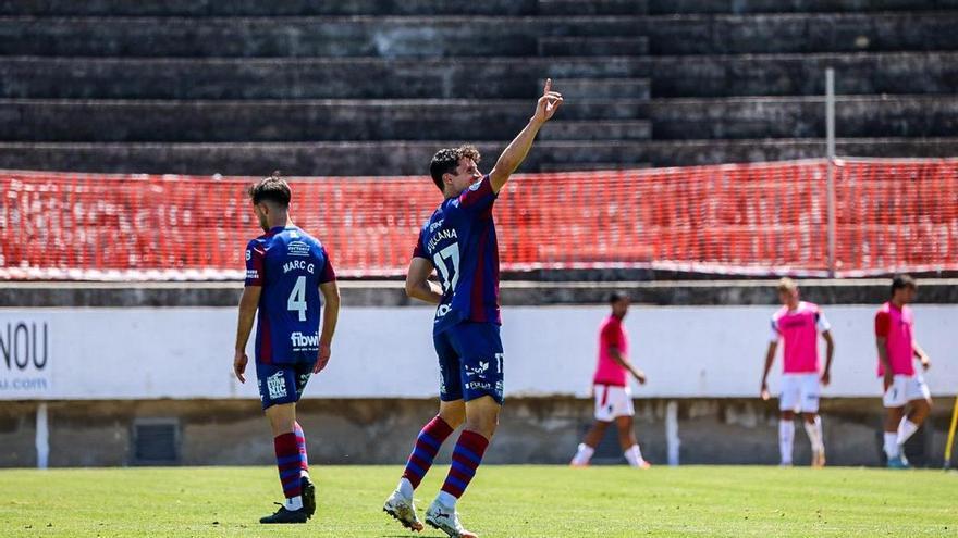 Fullana sella la tercera posición del Poblense con un ‘hat-trick’ al Porreres