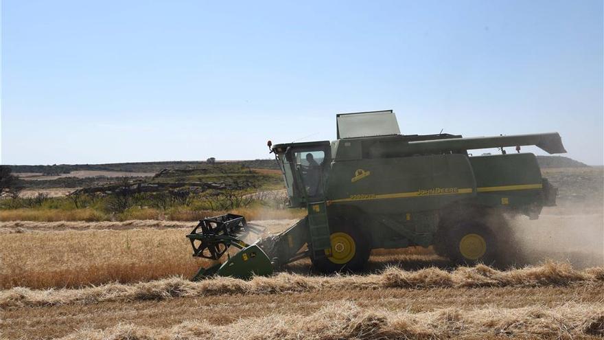 UGT impulsa &quot;Respetamos el convenio&quot;, una campaña contra los abusos en el campo