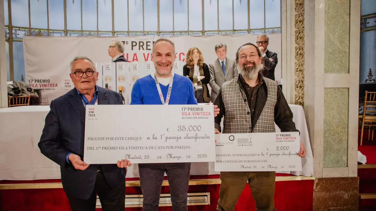 Dos catadores franceses ganan los 35.000 euros del Premio Vila Viniteca de cata por parejas