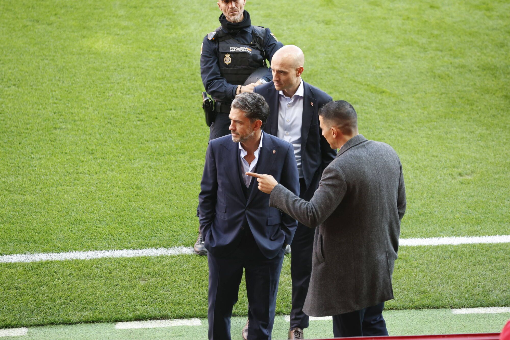 EN IMÁGENES: Gran victoria del Sporting contra el Granada en El Molinón