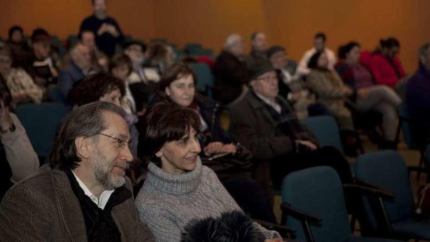 Asistentes al acto celebrado en la Casa de Cultura.