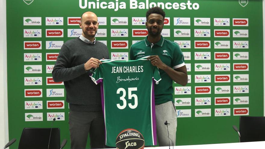 Jean-Charles: &quot;Tony Parker me ha felicitado por fichar por el Unicaja&quot;