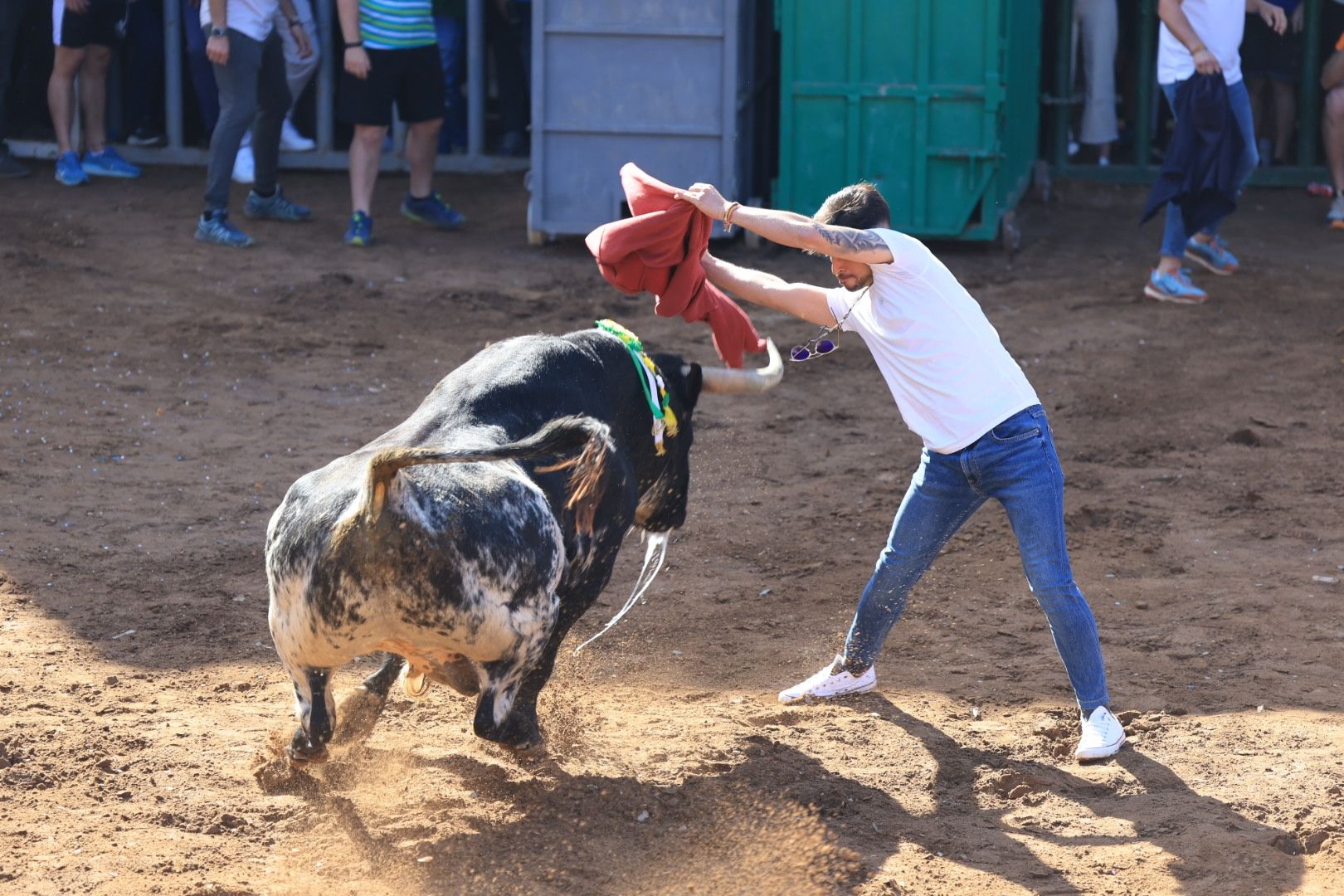 Las fotos de la tarde taurina del lunes de fiestas de Santa Quitèria en Almassora