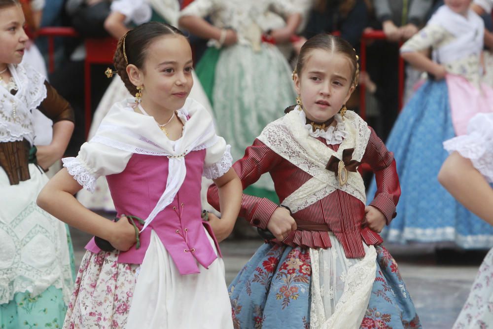 Dansà infantil a la Virgen