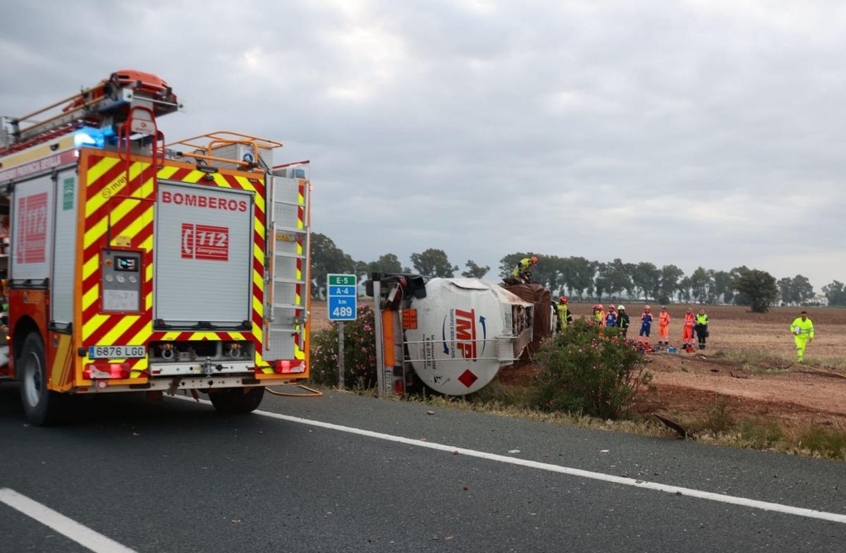 Un accidente en la A-4 a la altura de La Campana (Sevilla)
