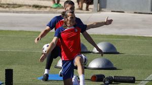 Söyüncü en un entrenamiento con el Atlético