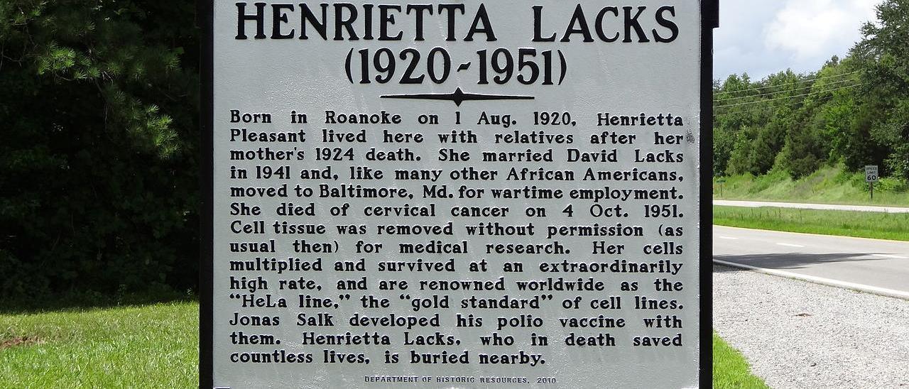 Placa en memoria de Henrietta Lacks en Clover, Virginia