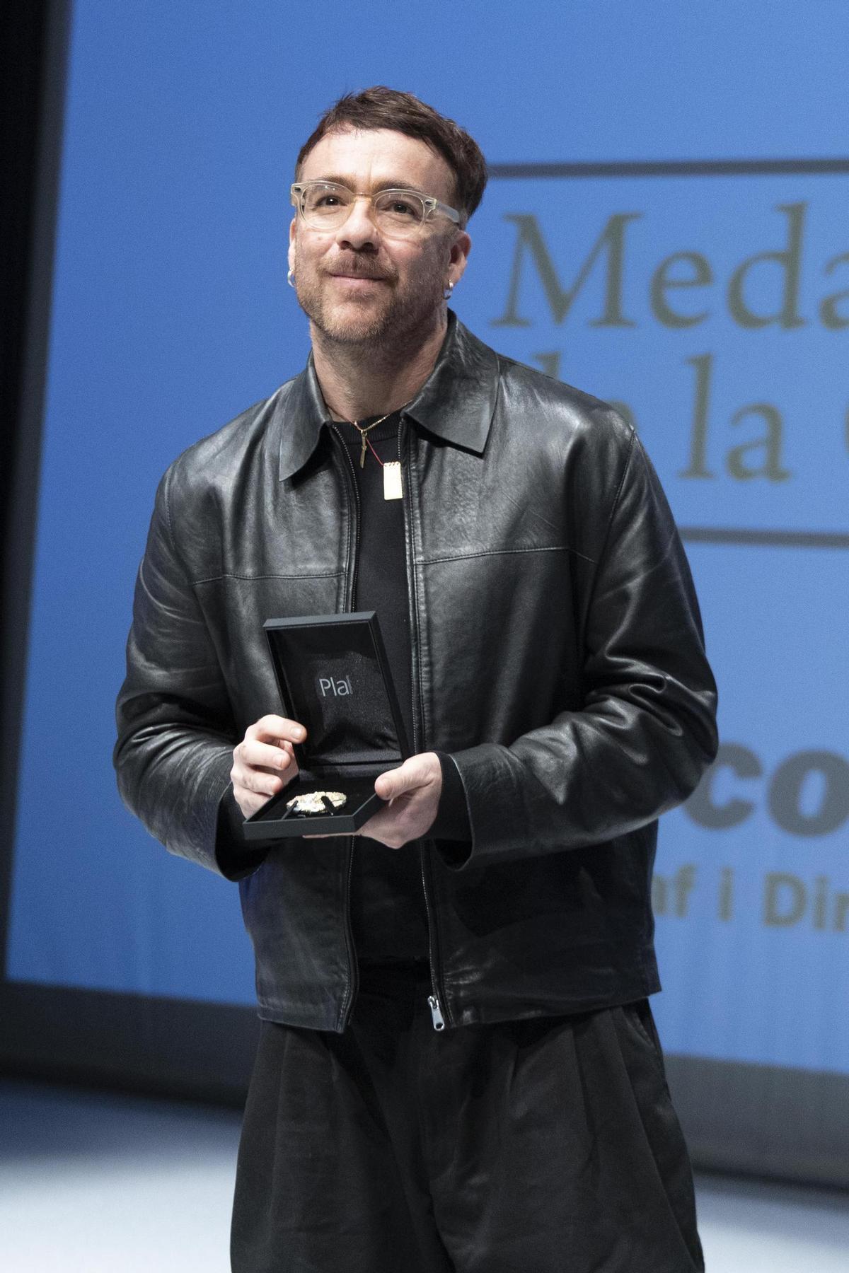 Todas las fotos: Marcos Morau recibe la Medalla de Oro de Ontinyent