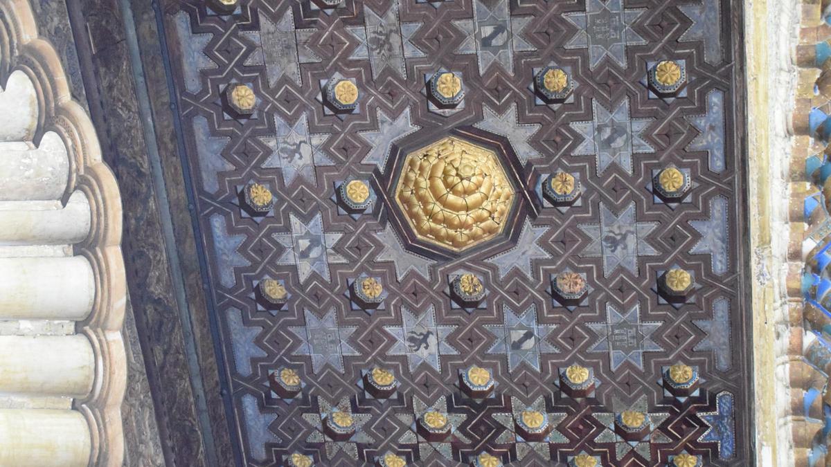Restauración de los alfarjes del Patio de las Doncellas del Alcázar de Sevilla