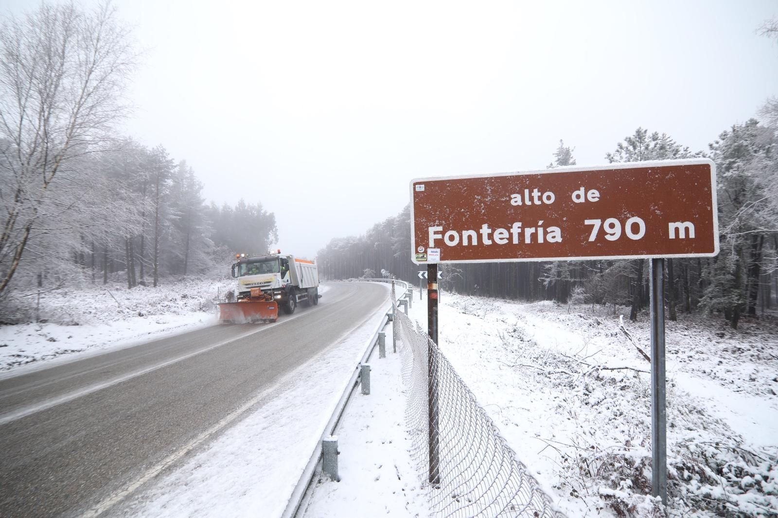 La borrasca Dora en Galicia: las fotos de un temporal de nieve y frío