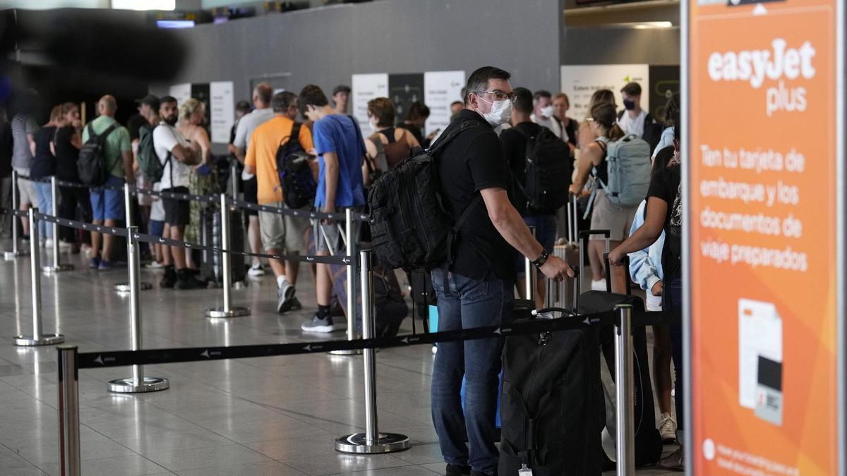 El segundo día de huelga en Easyjet provoca varias cancelaciones en El Prat.