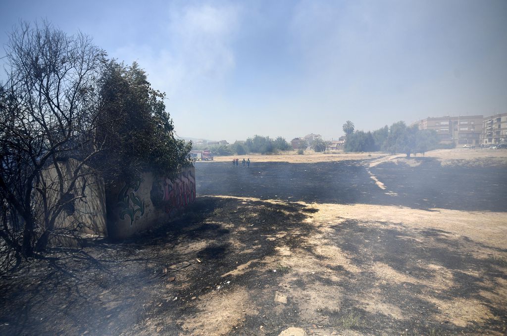 Las imágenes del incendio que ha obligado a desalojar un convento en Guadalupe