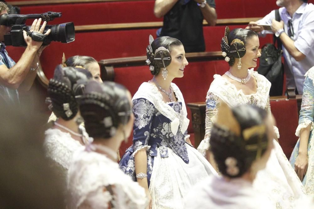 Las candidatas a fallera mayor ensayan la Proclamación y la Crida