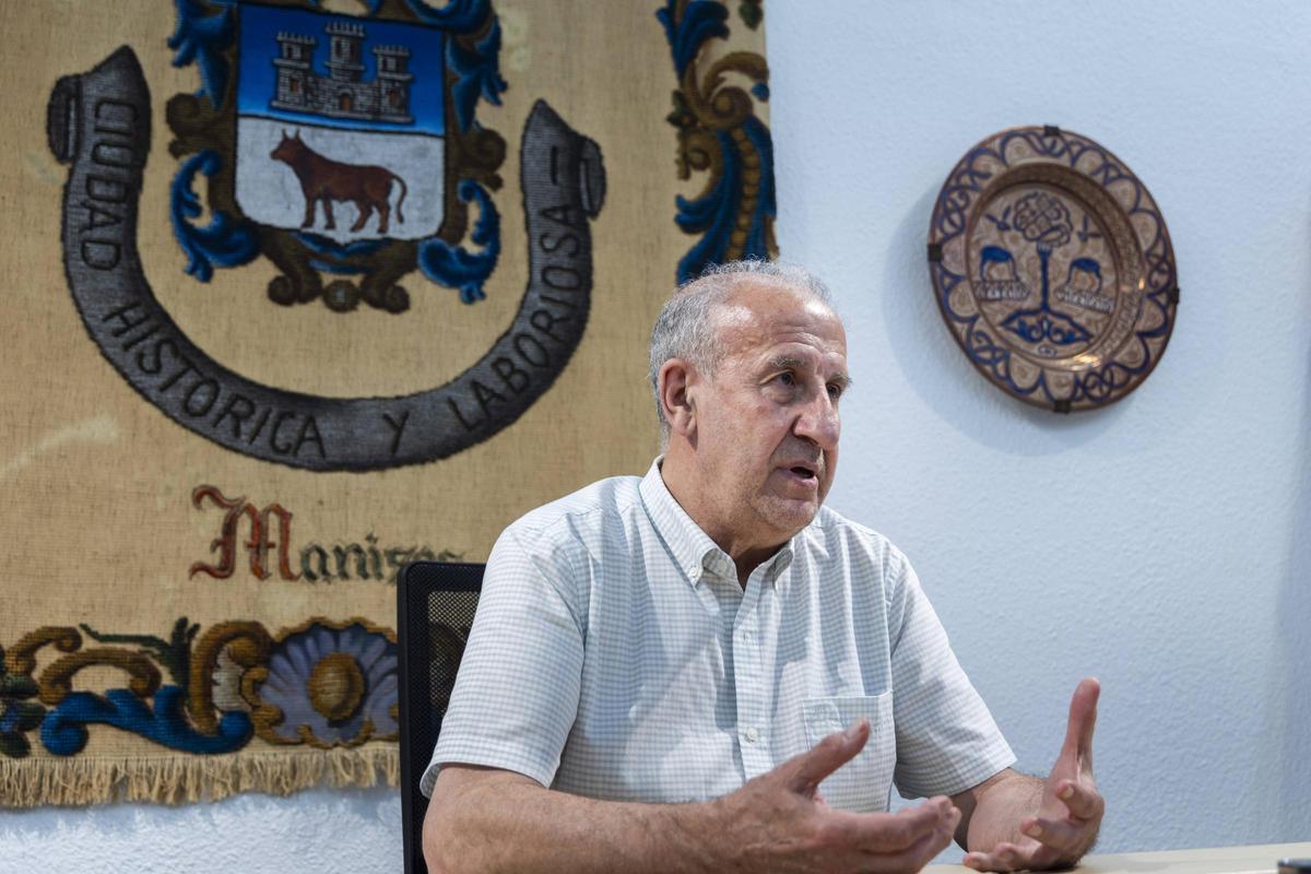 El alcalde de Manises, Jesús Borràs, durante la entrevista con Levante-EMV.