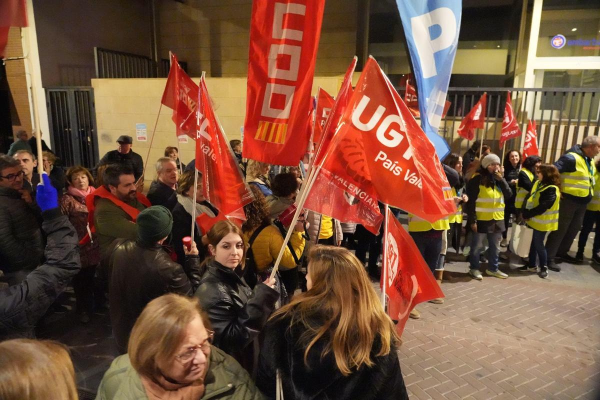 Funcionarios de Castellón se manifiestas contra el desmantelamiento de Muface.