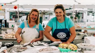 El Ayuntamiento de Córdoba lanza unos cursos para formar a pescaderos, albañiles o profesionales de la costura