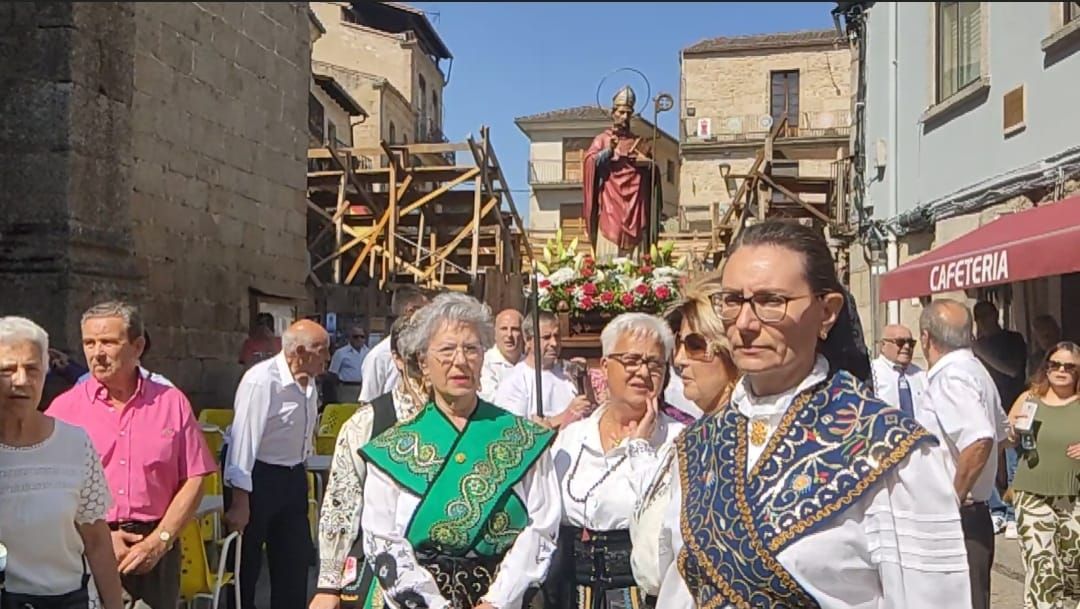 GALERÍA| Traslado de la Virgen de la Bandera en Fermoselle