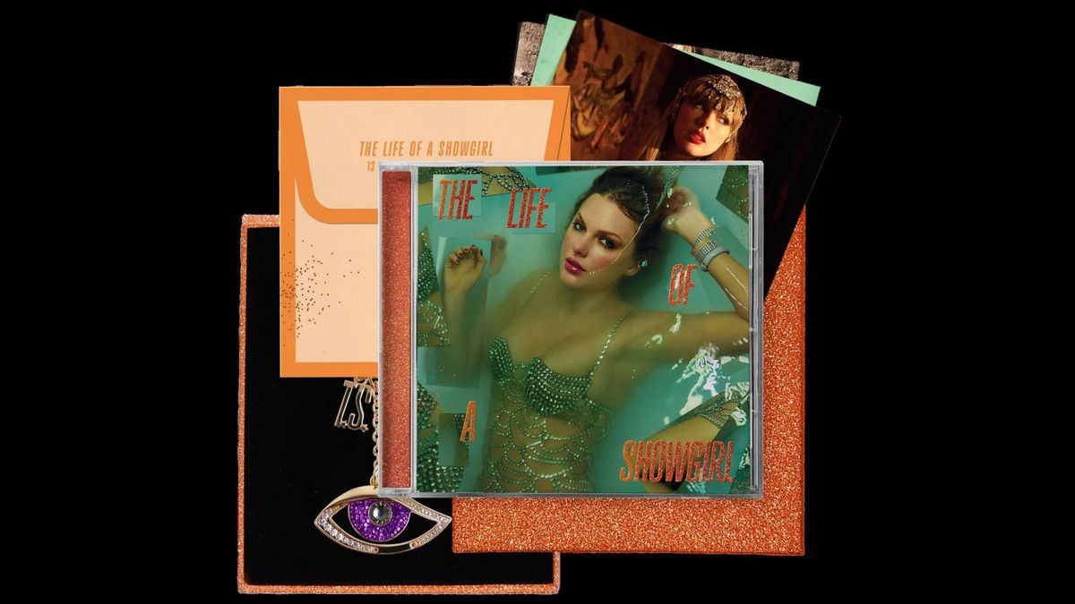Diferents edicions del nou disc de Taylor Swift, ‘The life of a showgirl’. | EL PERIÓDICO