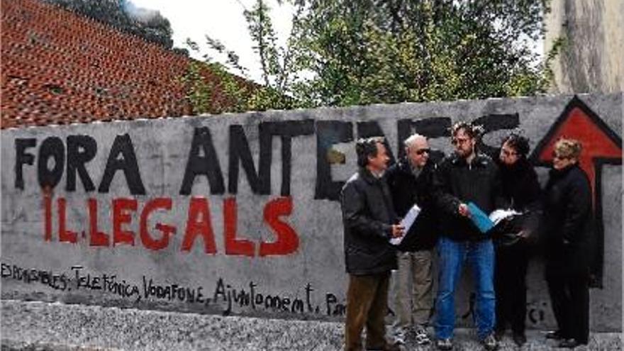 Una de les protestes contra els aparells que els veïns del barri del Poble Nou han protagonitzat.