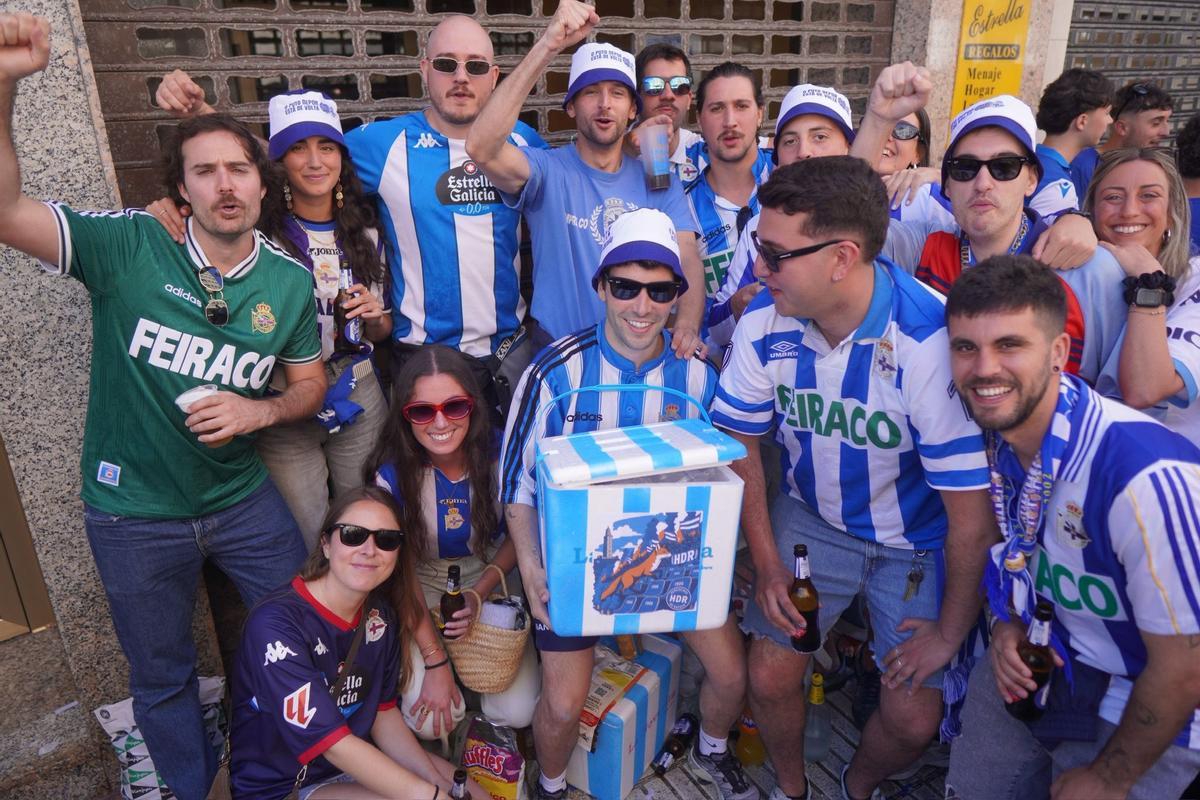 Así fue el ambiente en la calle San Juan y por toda A Coruña antes del Deportivo-Las Palmas