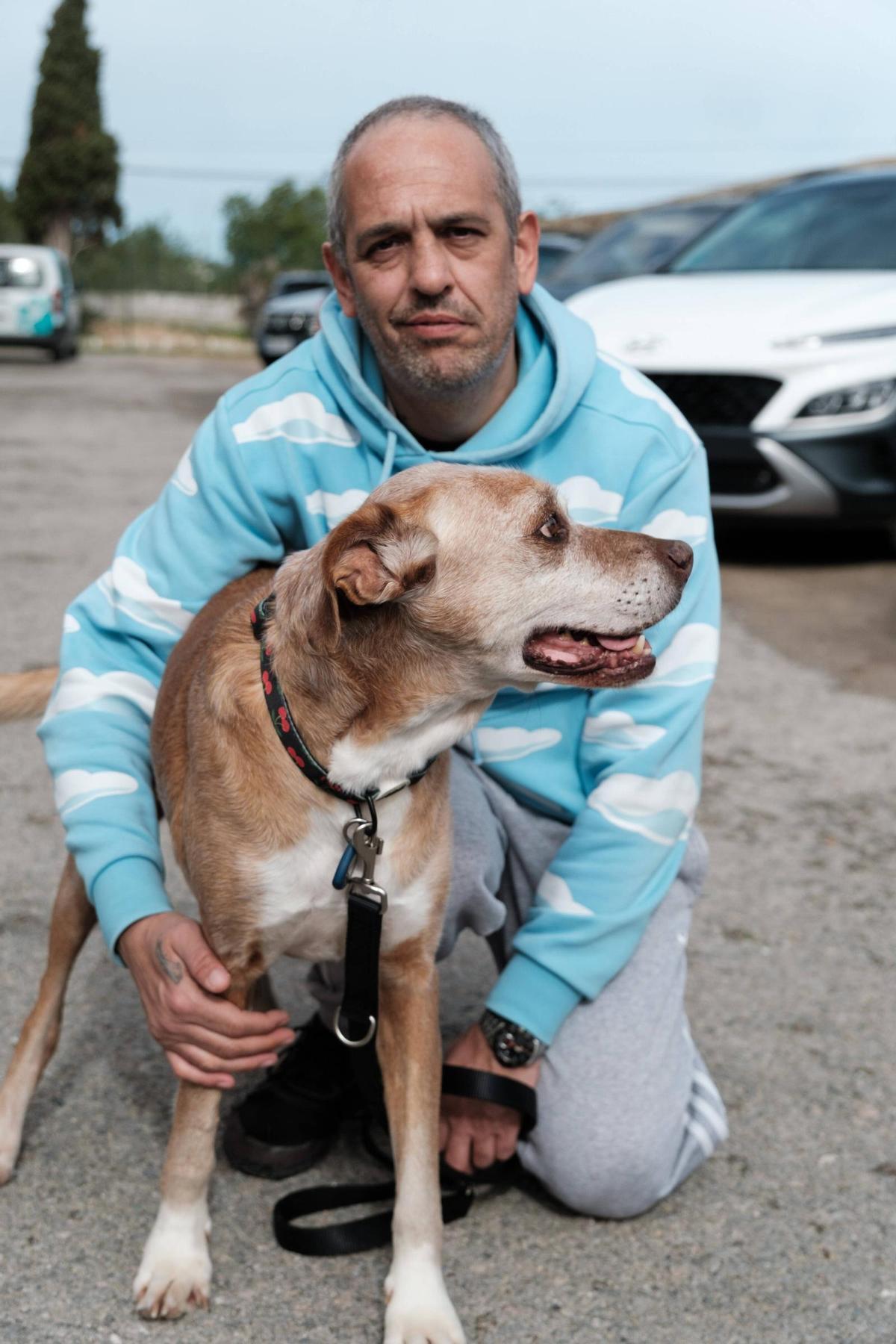 Mariano Meilán junto a Rex en Sa Coma